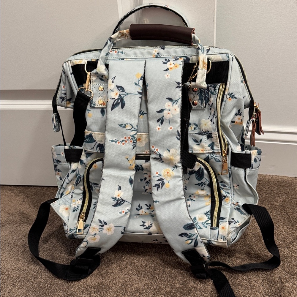 LitBear floral light blue diaper bag backpack - Picture 5 of 12
